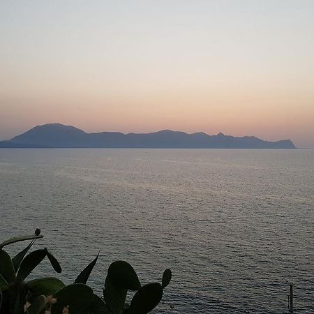 巴莱斯特拉泰Stanze Del Mare住宿加早餐旅馆 外观 照片
